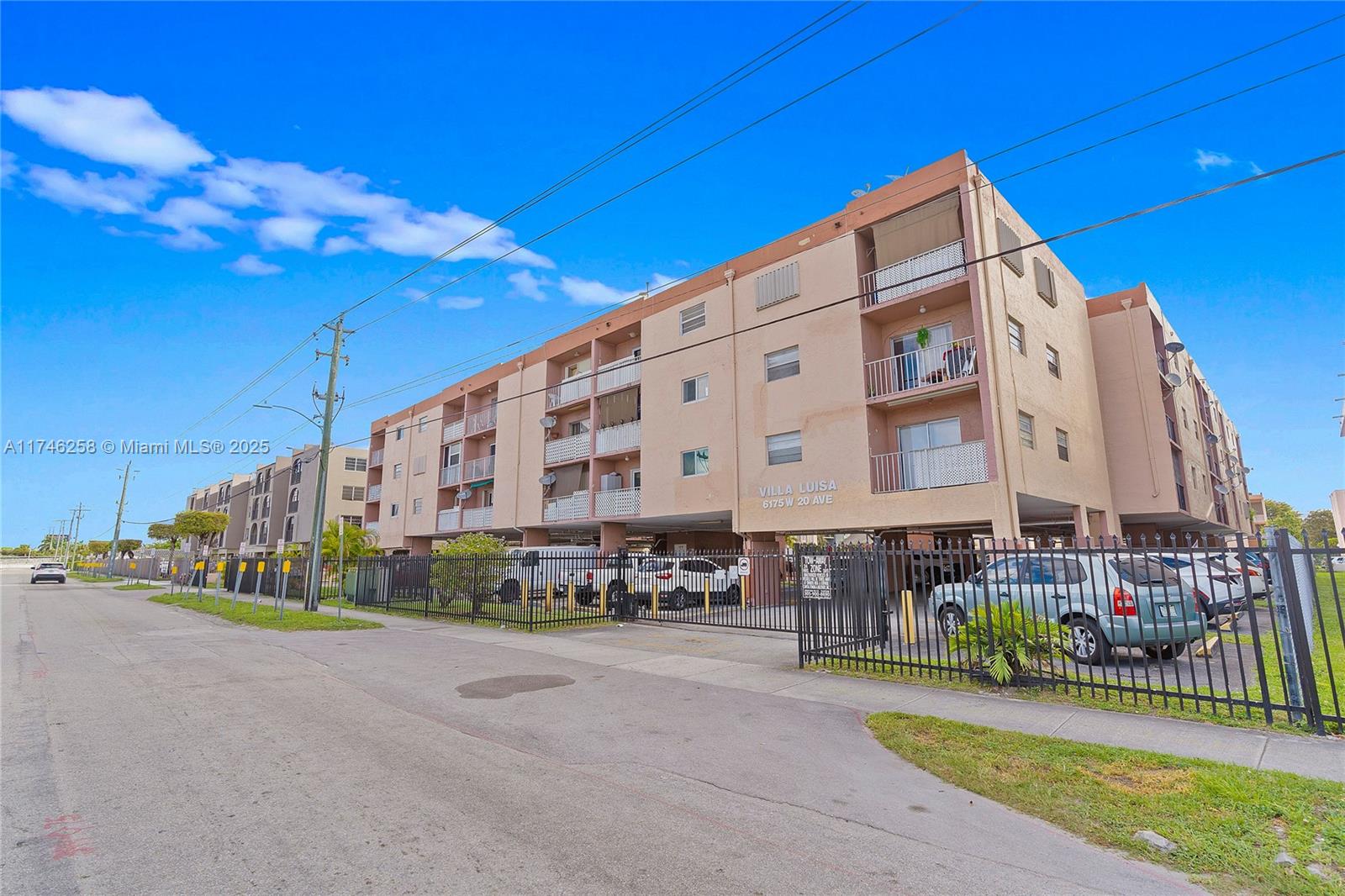VILLA LUISA CONDO - Residential