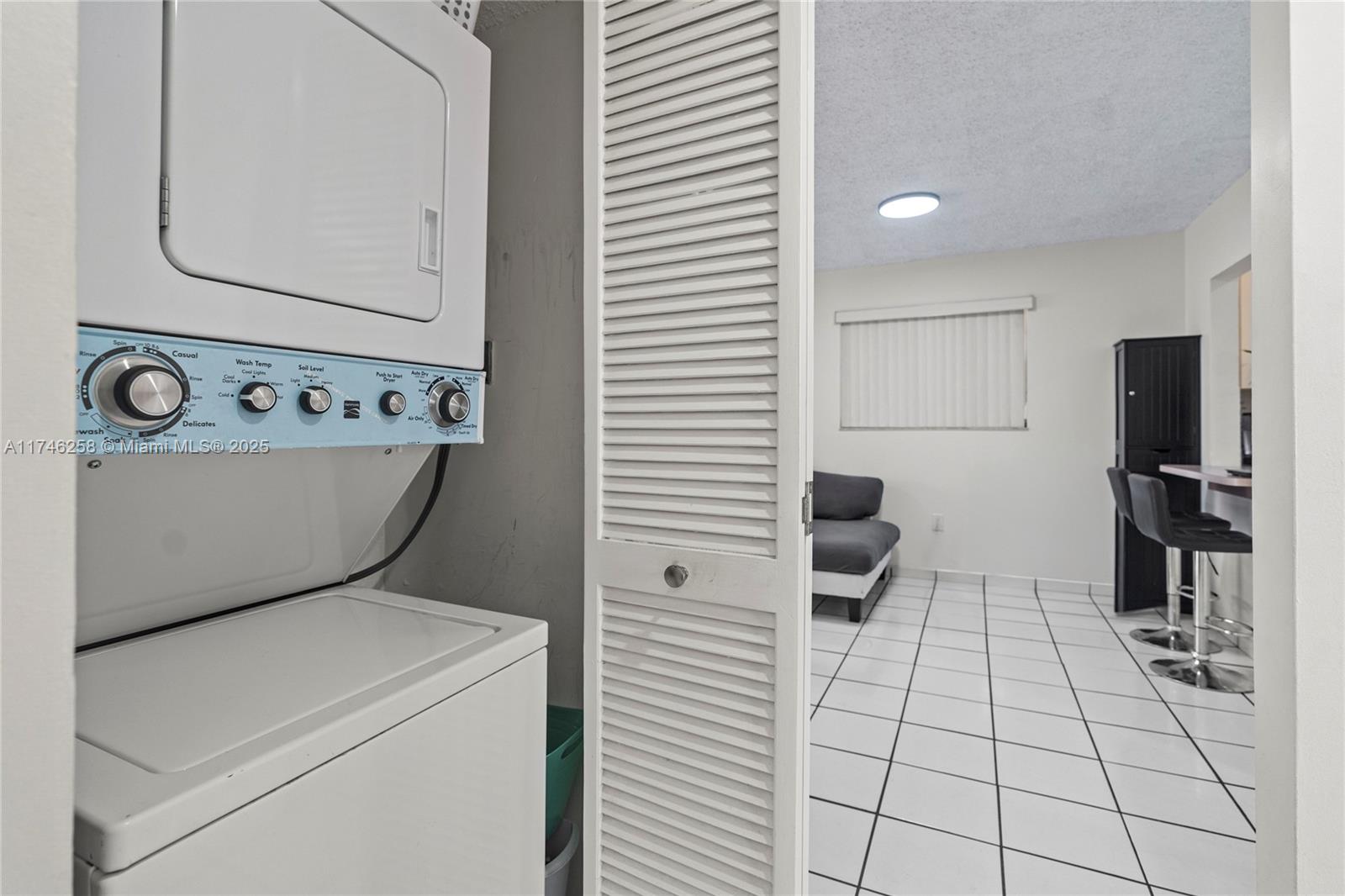 VILLA LUISA CONDO - Residential