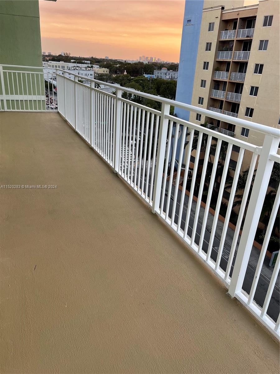 SAN LORENZO CONDO - Residential Lease