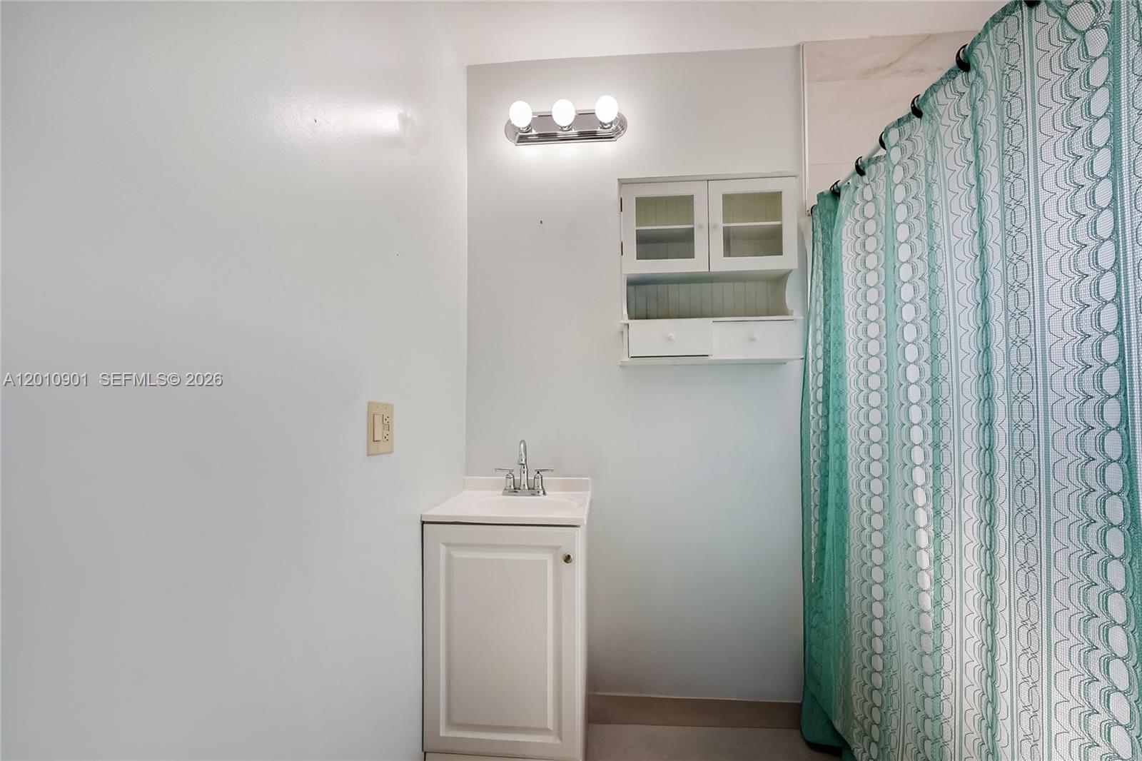 MARLBOROUGH - Residential