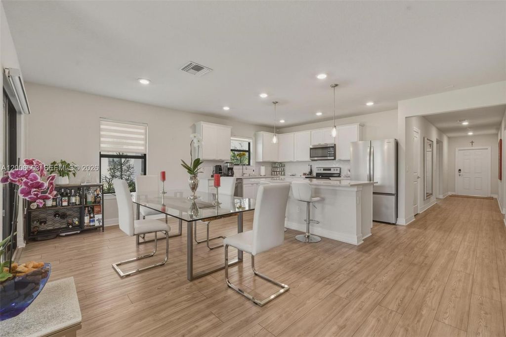 Photo of 3141 Poinciana St, Lauderdale Lakes, FL 33311 (MLS # A12006563)