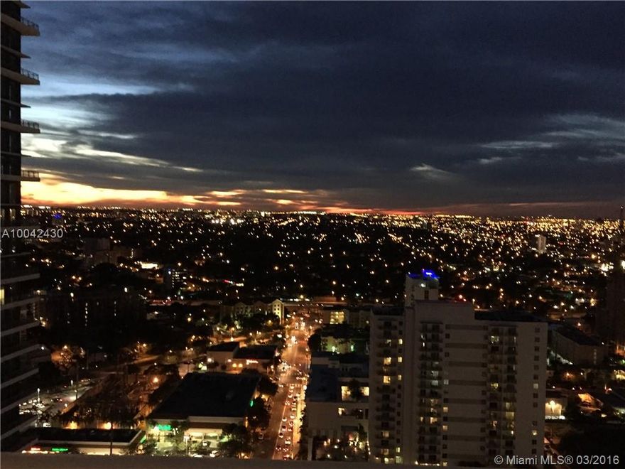 Great large 2 bedroom, 2 bath condo. Enjoy sunsets from your balcony. Resort living in the heart of Brickell area. Walk to restaurants, 10 Minutes from beach.