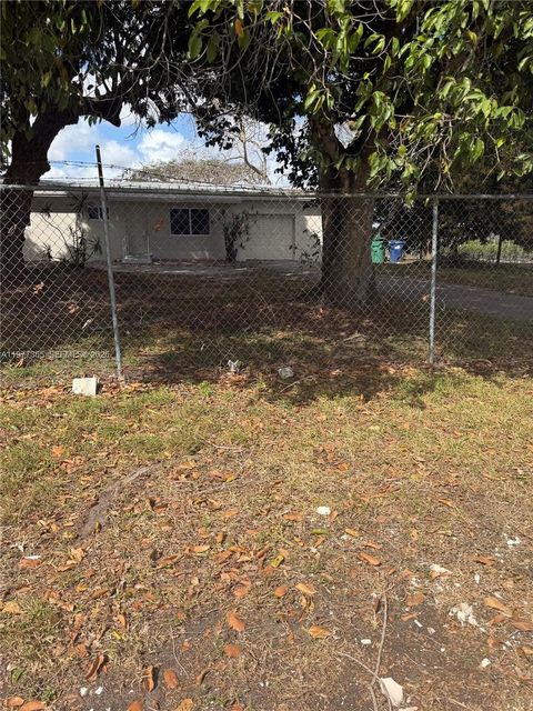 16301 SW 184th St 0 Miami FL 33187