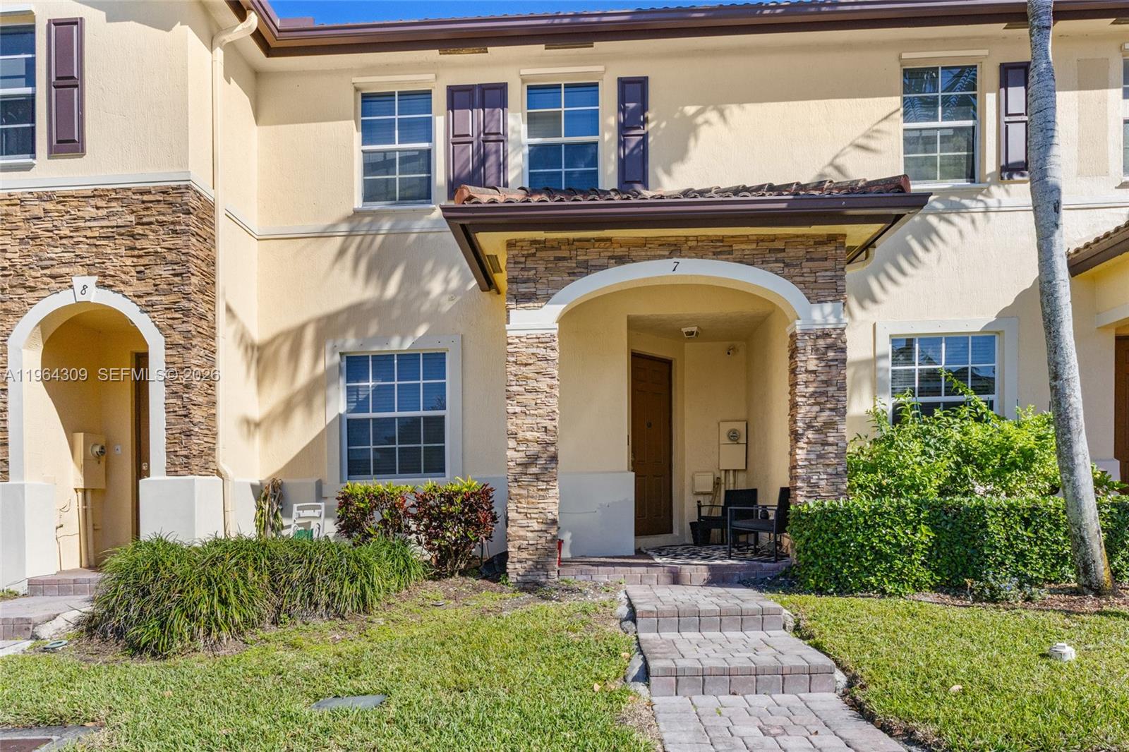 LAKES BY THE BAY EVE REPL - Residential