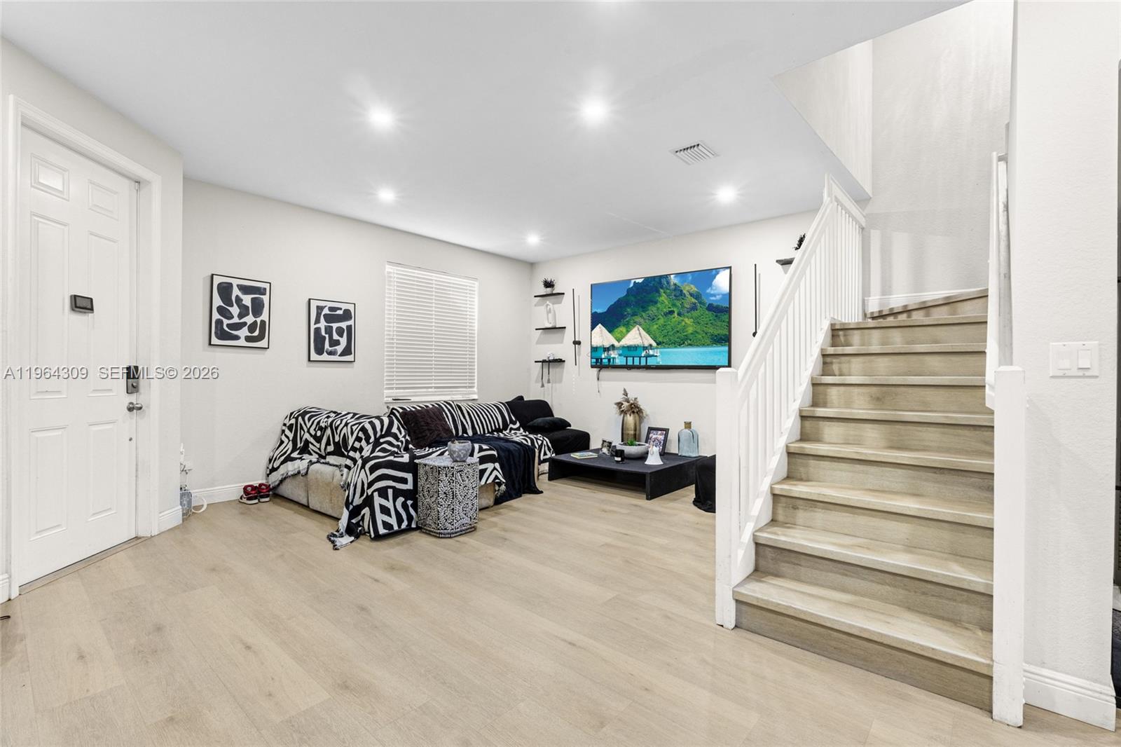 LAKES BY THE BAY EVE REPL - Residential