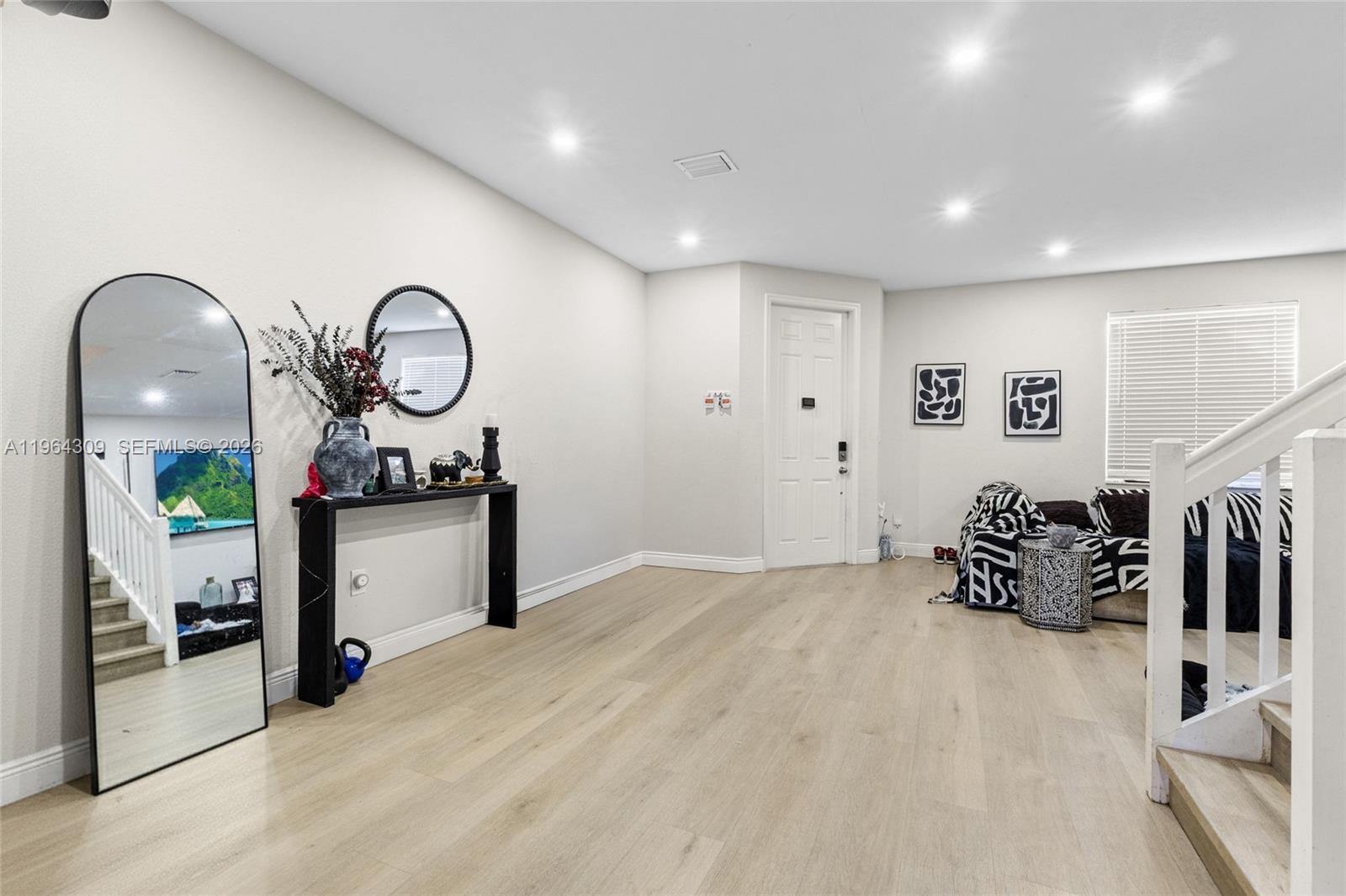 LAKES BY THE BAY EVE REPL - Residential