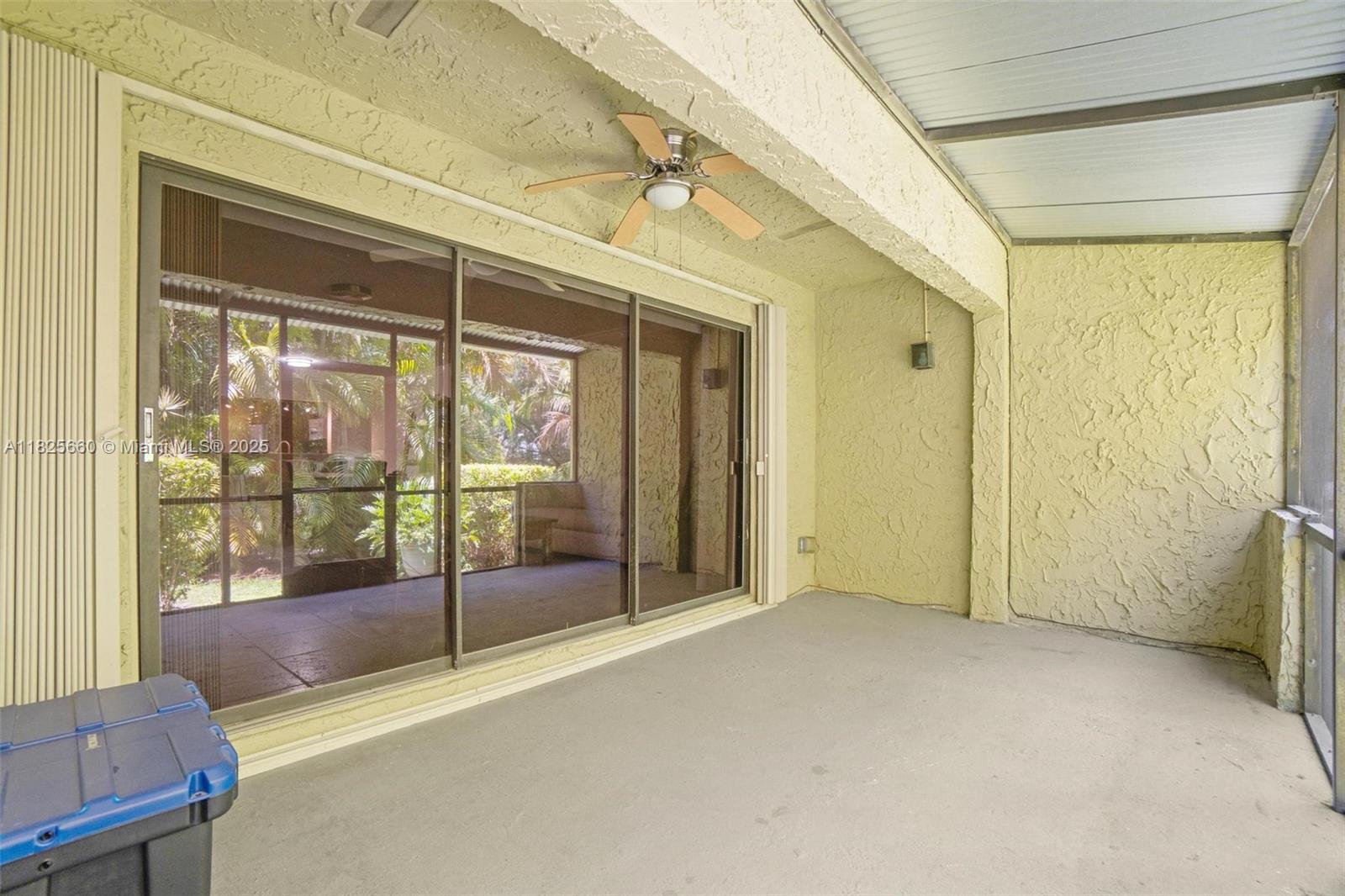 COSTA DEL SOL CONDO #4 - Residential