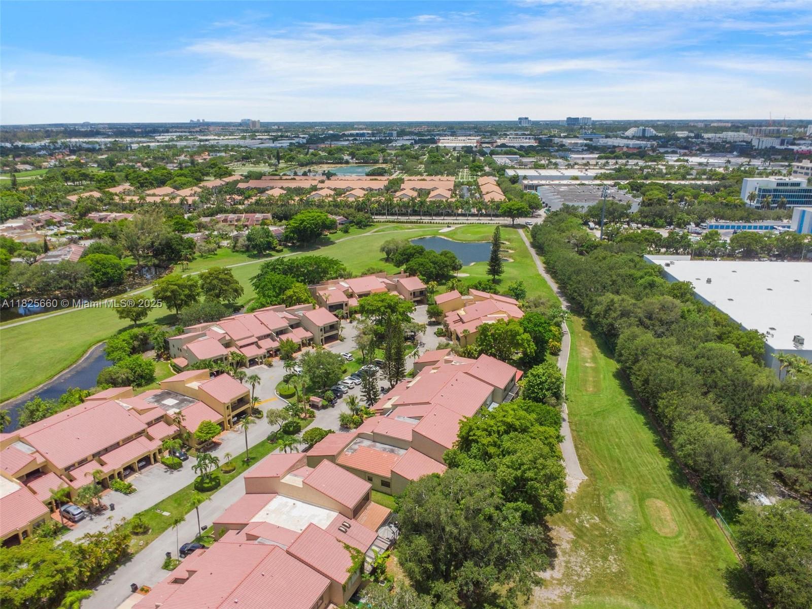 COSTA DEL SOL CONDO #4 - Residential