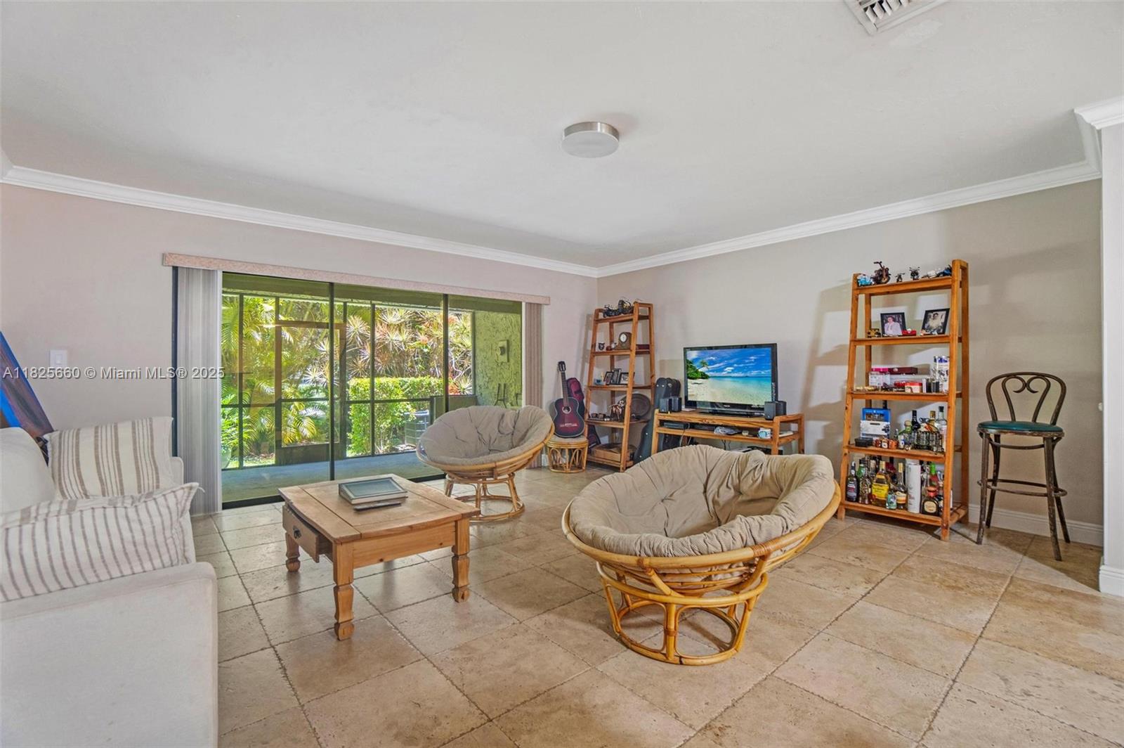 COSTA DEL SOL CONDO #4 - Residential