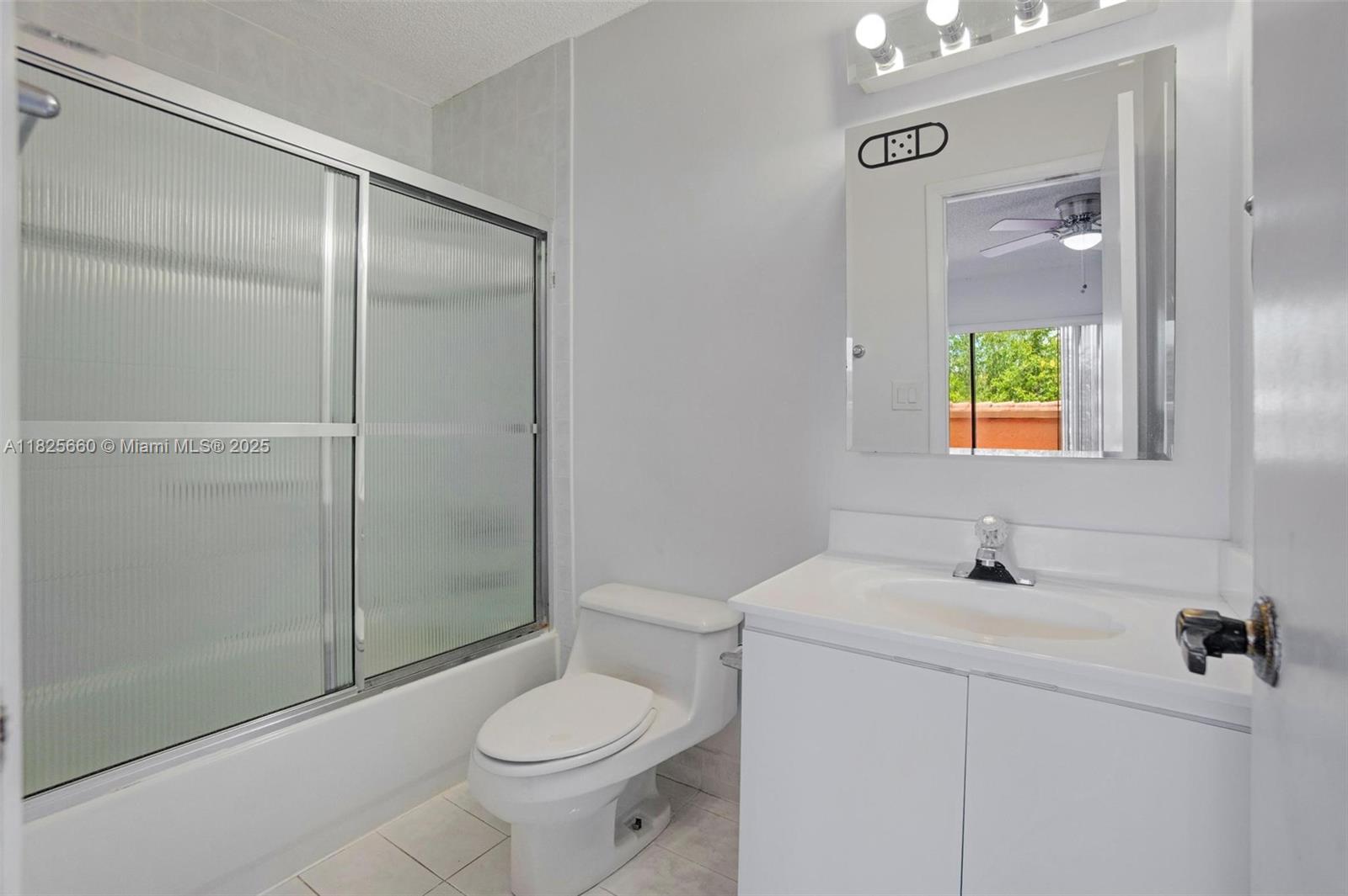 COSTA DEL SOL CONDO #4 - Residential