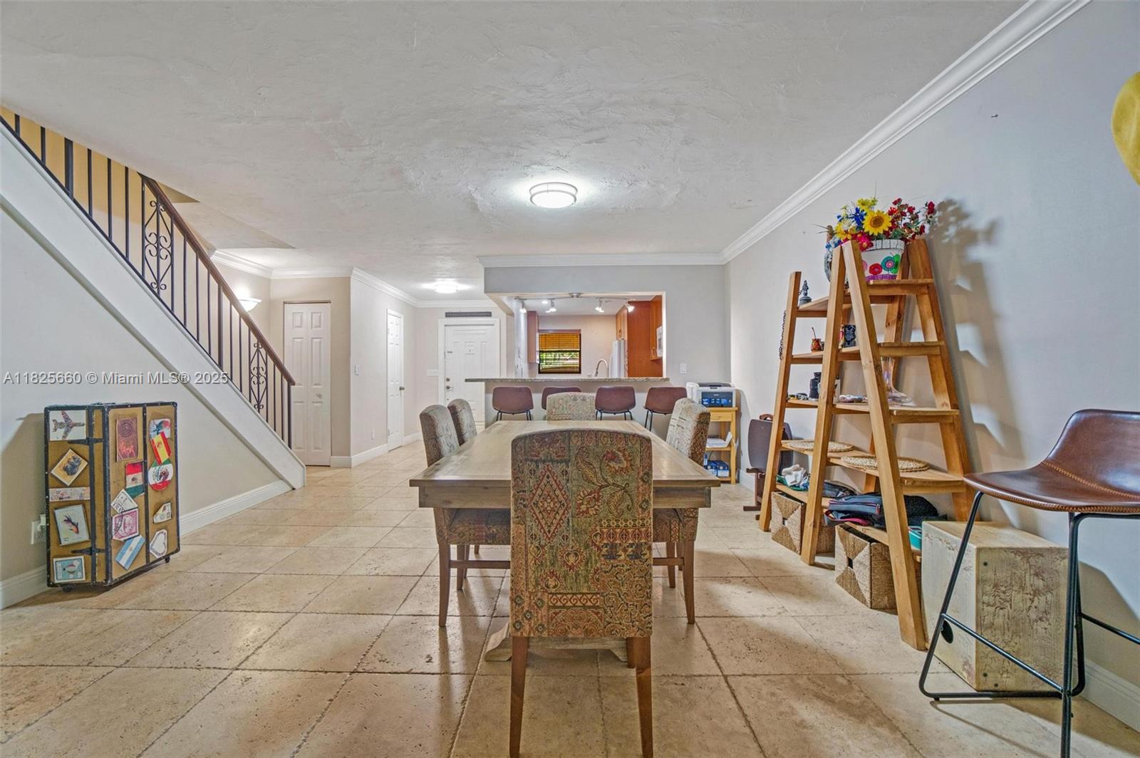 COSTA DEL SOL CONDO #4 - Residential