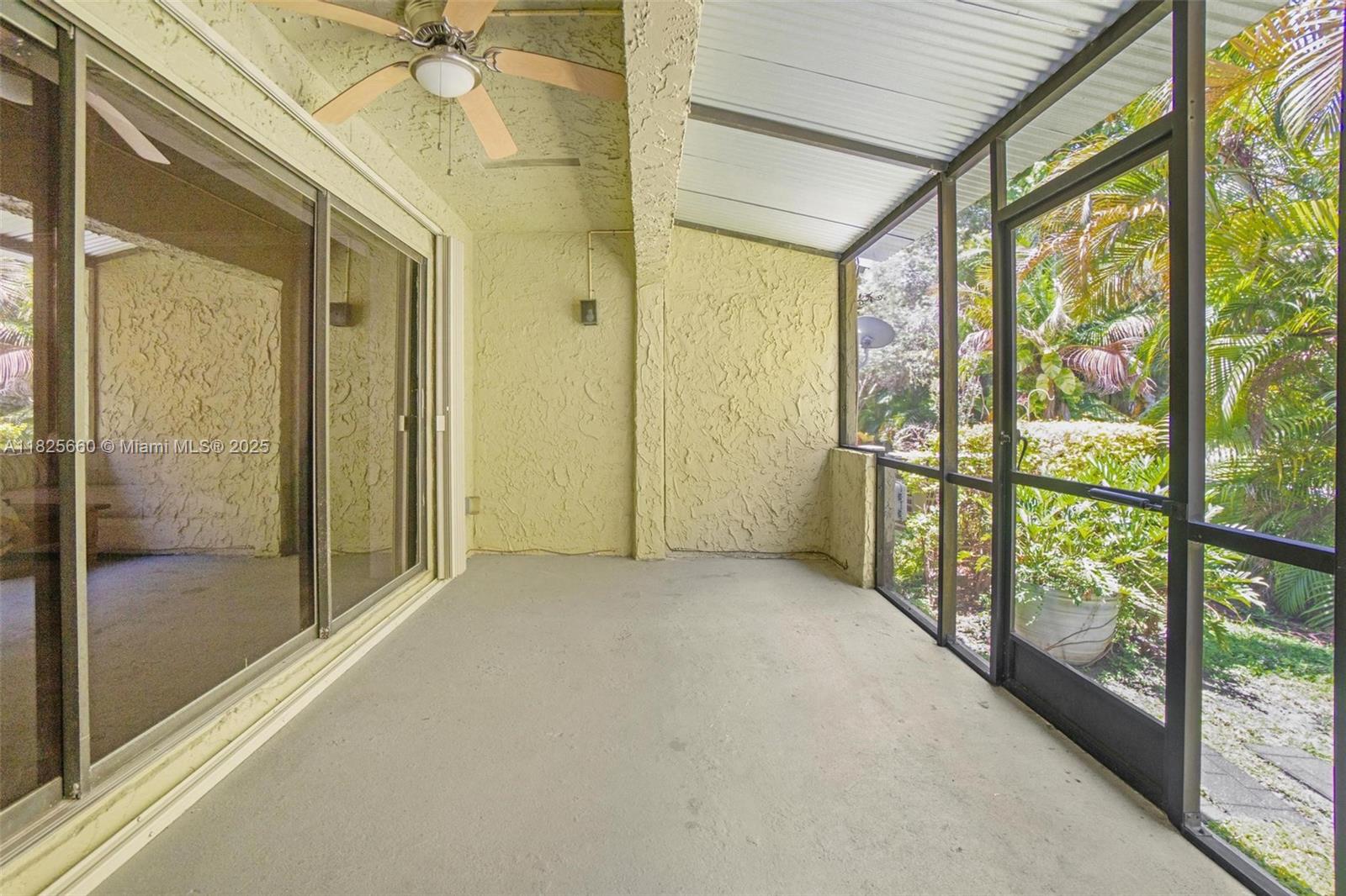 COSTA DEL SOL CONDO #4 - Residential