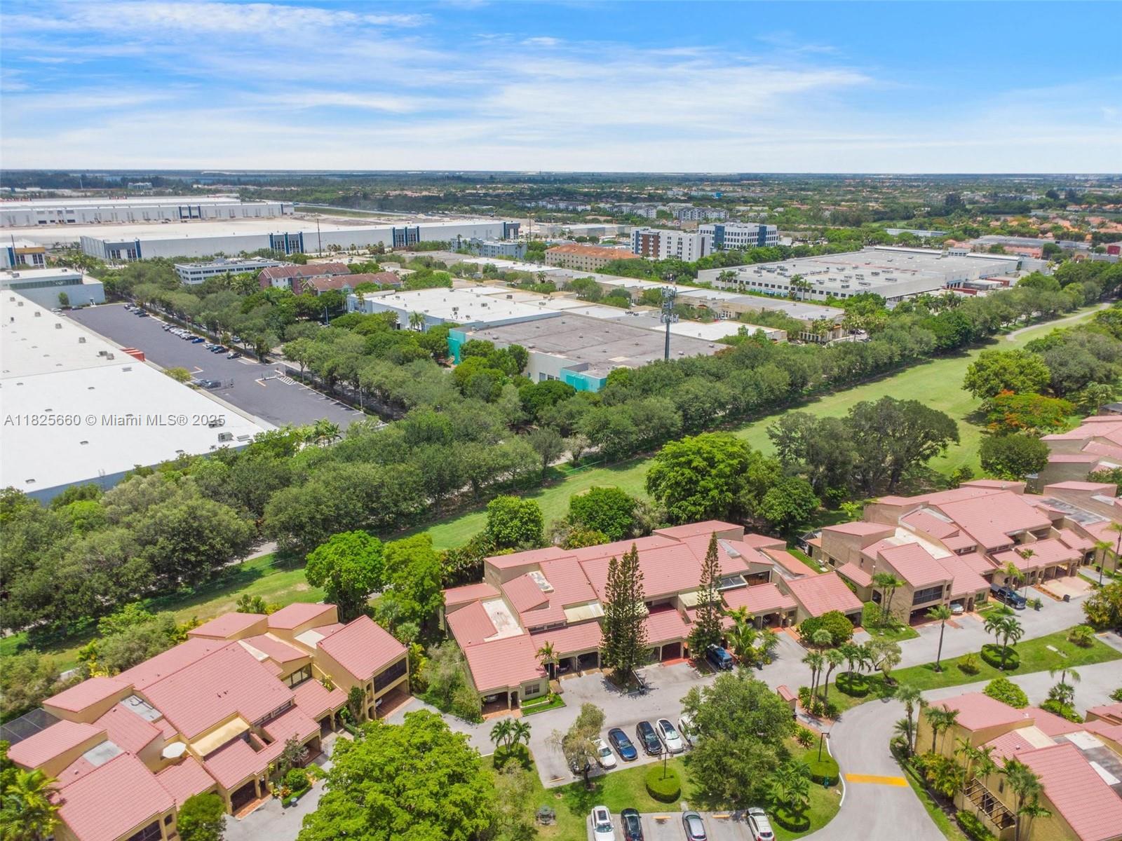 COSTA DEL SOL CONDO #4 - Residential