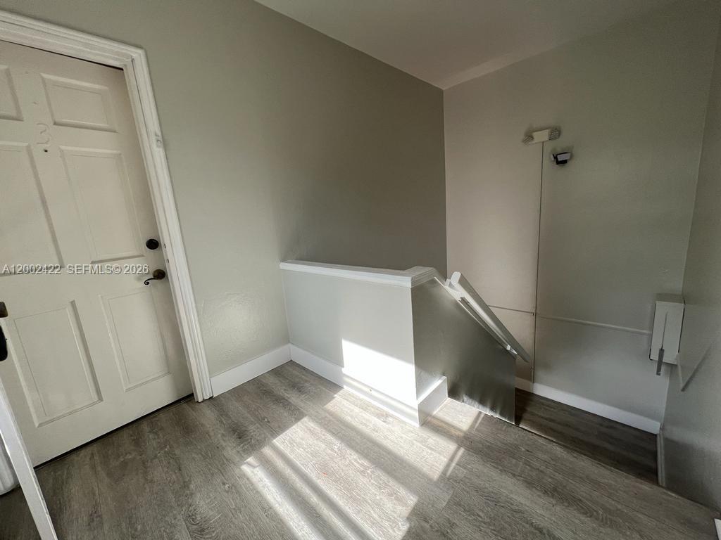 ENGLEWOOD - Residential Lease