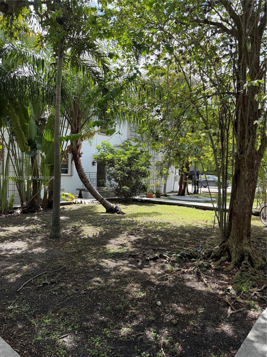 ENGLEWOOD - Residential Lease