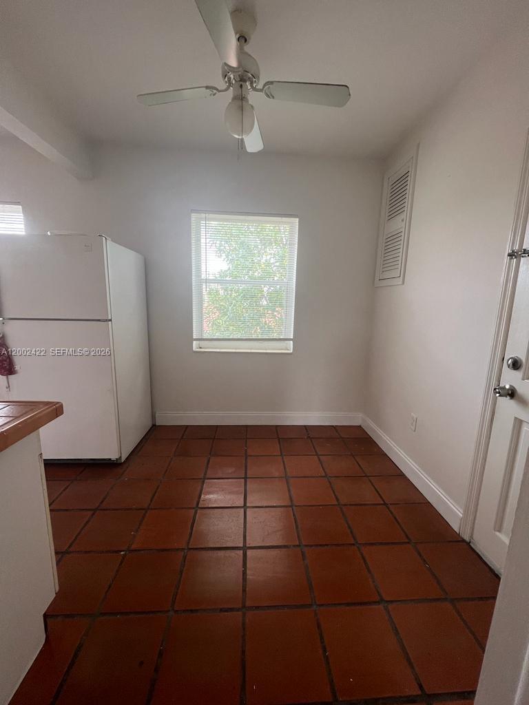 ENGLEWOOD - Residential Lease