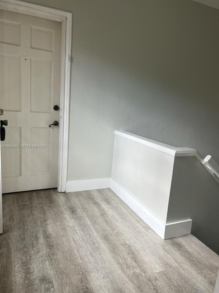 ENGLEWOOD - Residential Lease