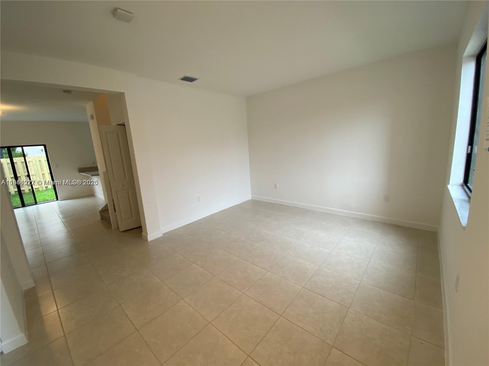 21420 NE 2nd Path
