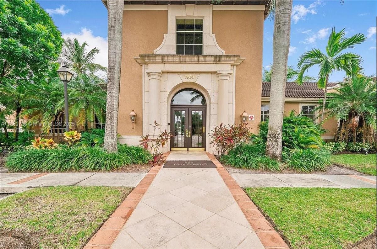 EL-AD NOB HILL CONDO - Residential