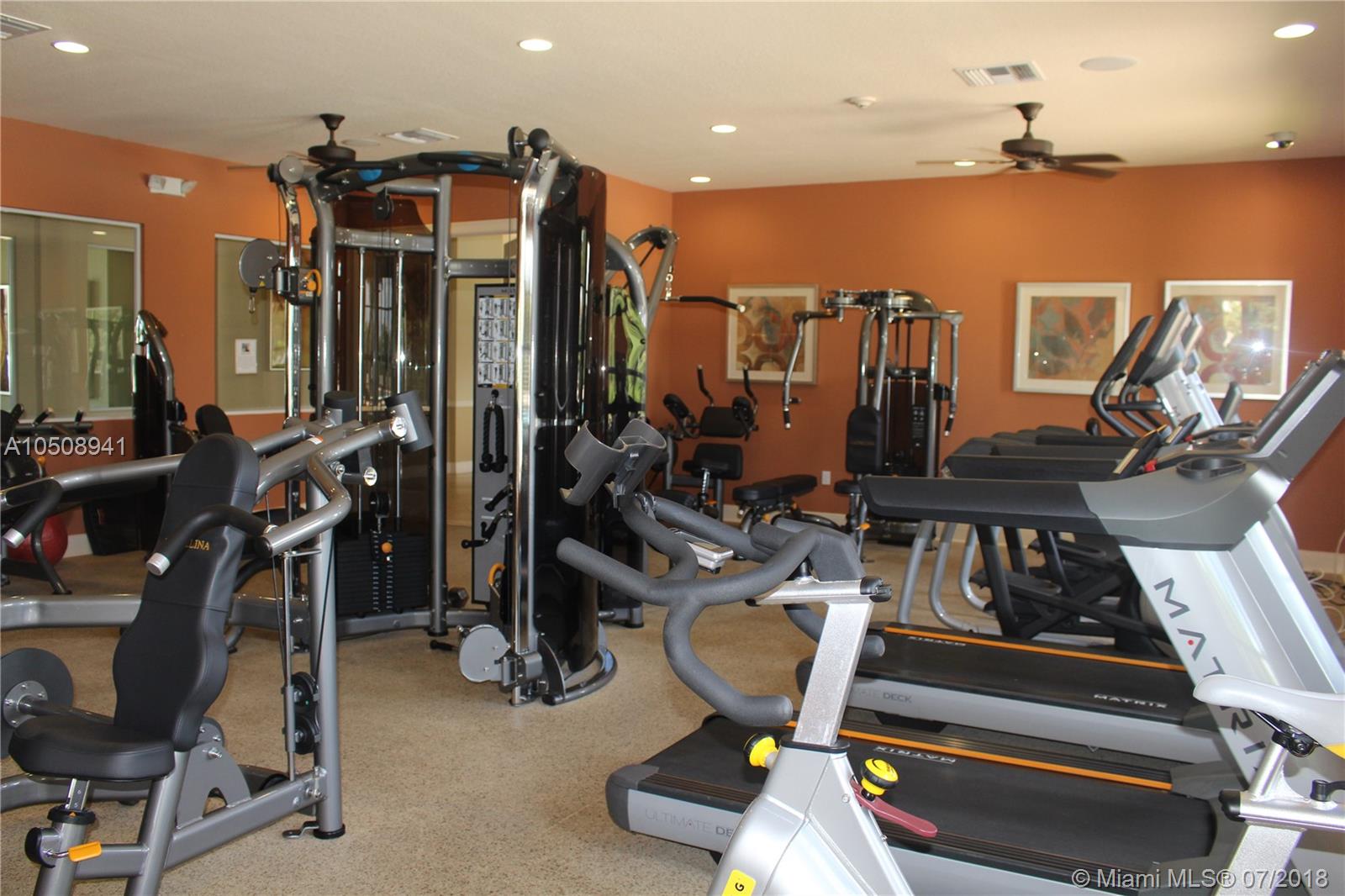 CASTELLINA - Residential Lease