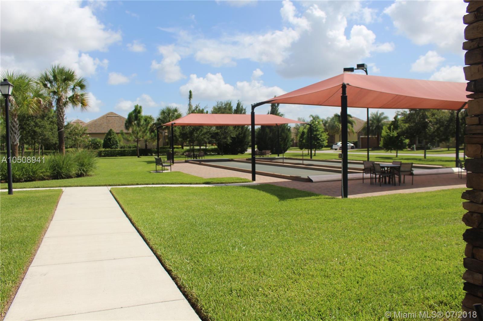CASTELLINA - Residential Lease