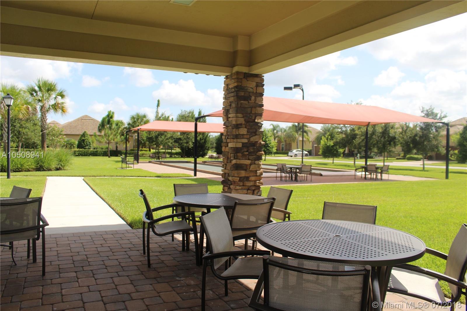 CASTELLINA - Residential Lease