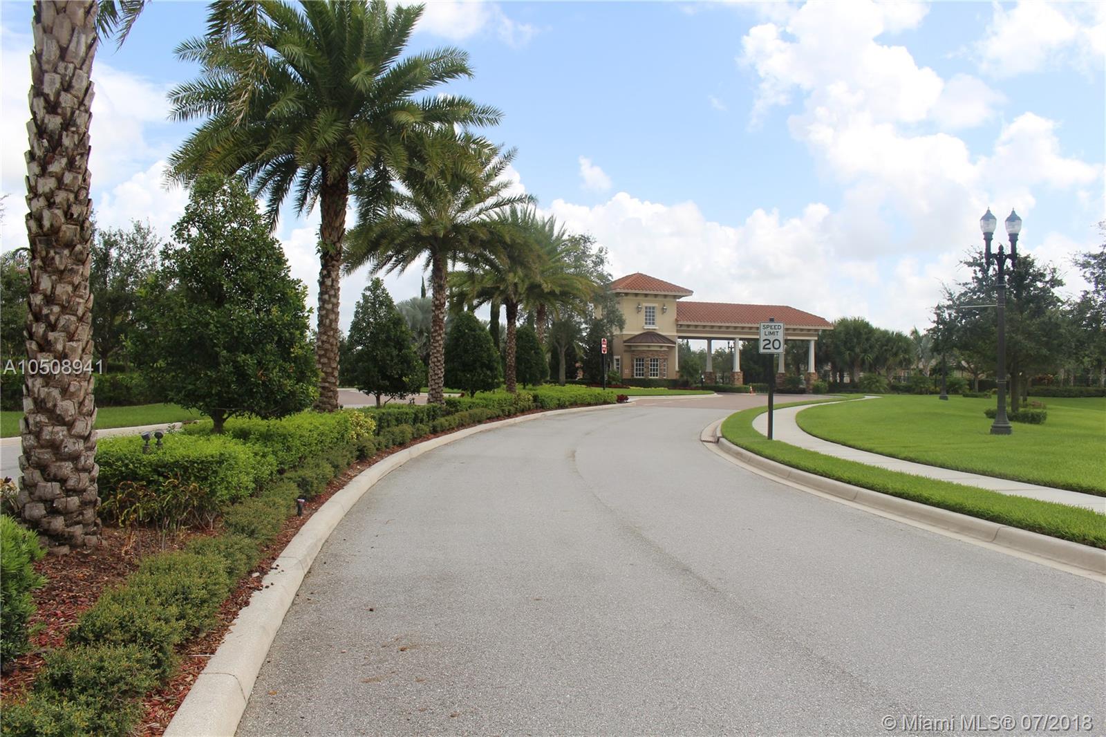 CASTELLINA - Residential Lease