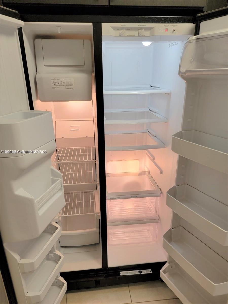 EDGEWATER CONDO - Residential Lease