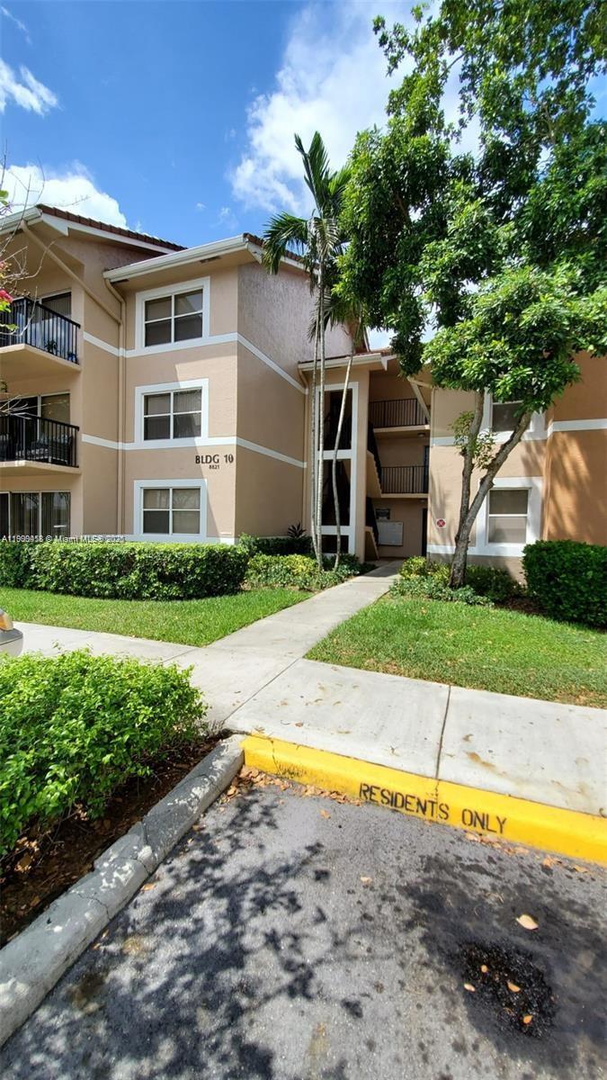 EDGEWATER CONDO - Residential Lease