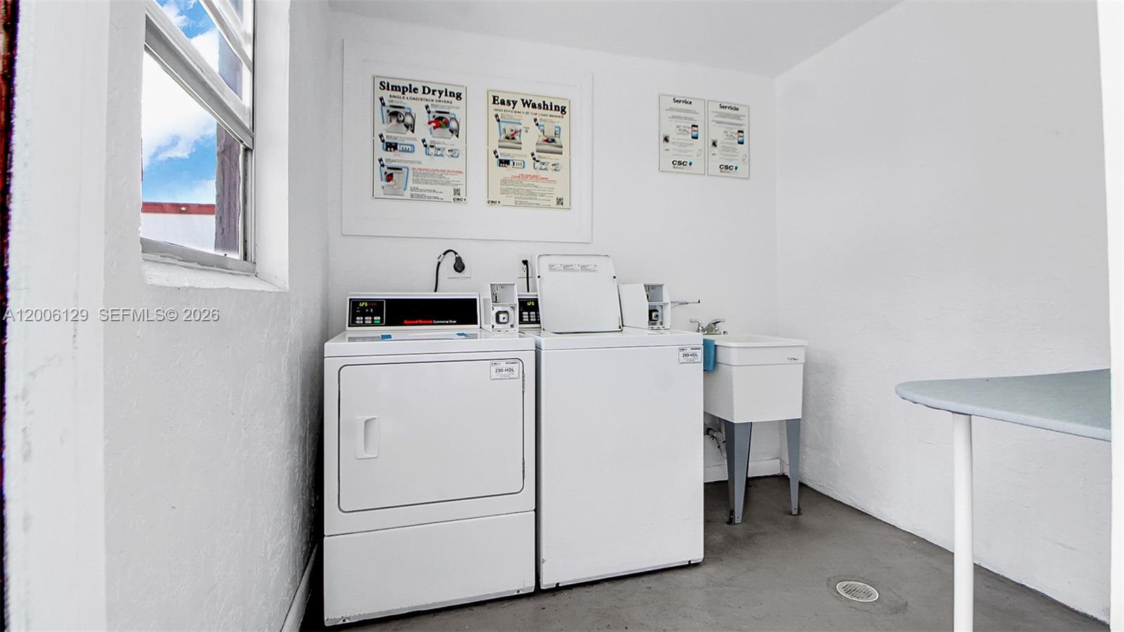 SAPPHIRE CONDO - Residential