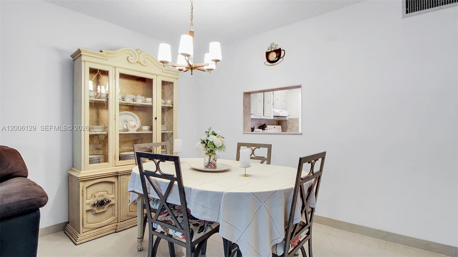 SAPPHIRE CONDO - Residential