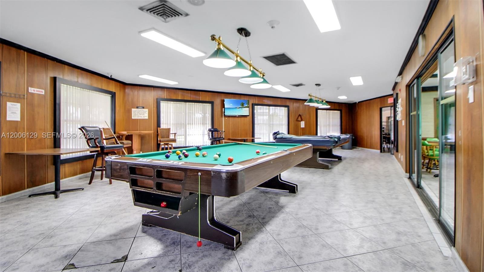 SAPPHIRE CONDO - Residential