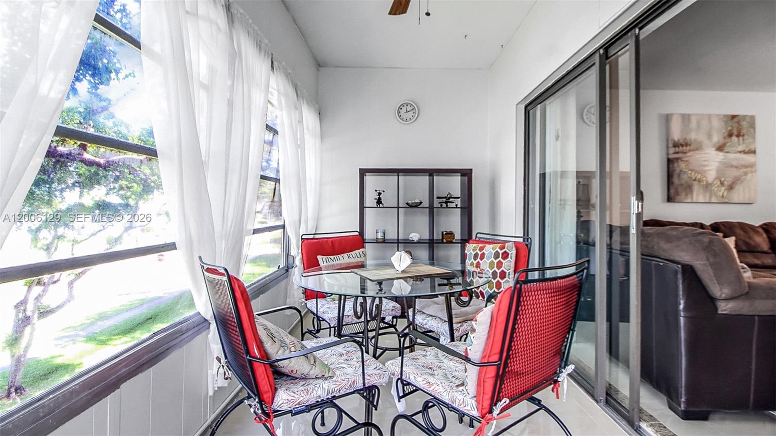 SAPPHIRE CONDO - Residential