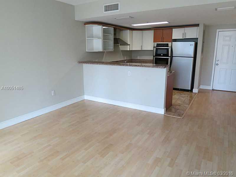 THE SAIL CONDO - Residential Lease