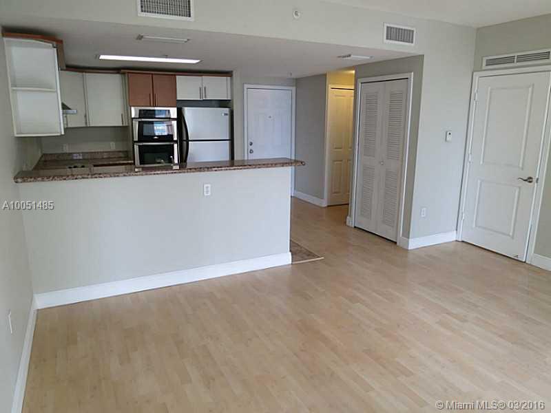 THE SAIL CONDO - Residential Lease