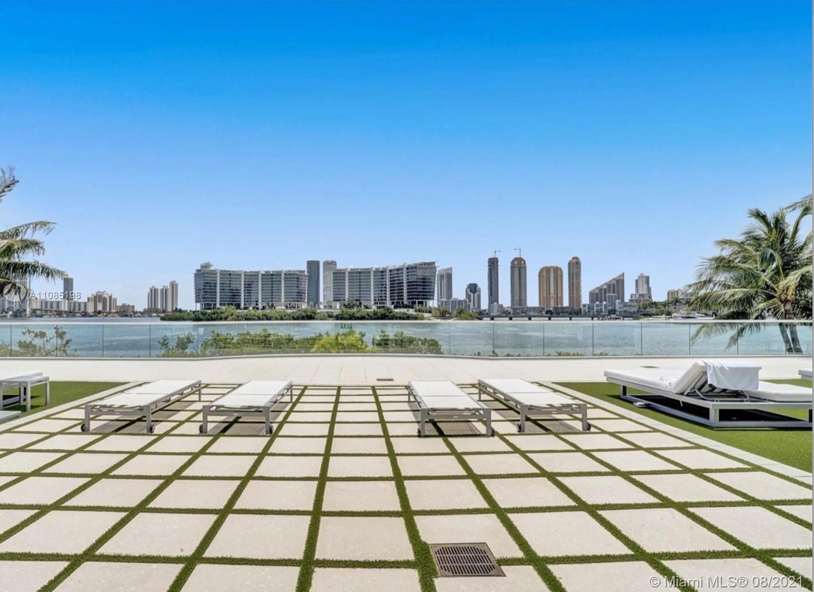 THE PENINSULA CONDO - Residential