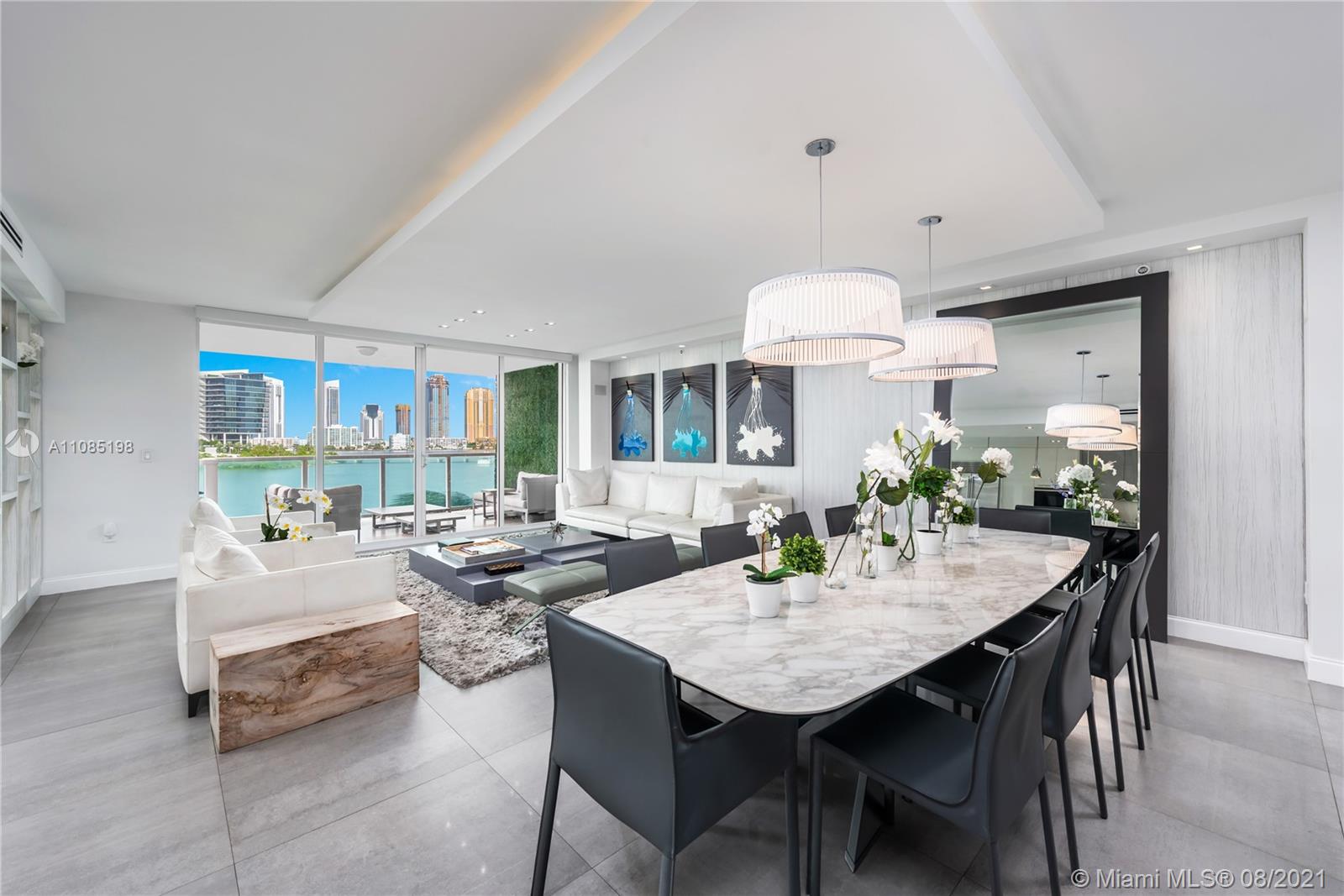 THE PENINSULA CONDO - Residential