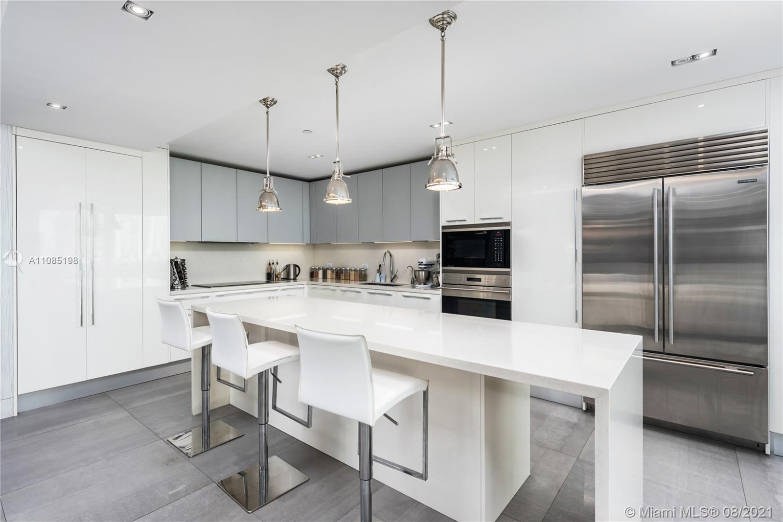 THE PENINSULA CONDO - Residential
