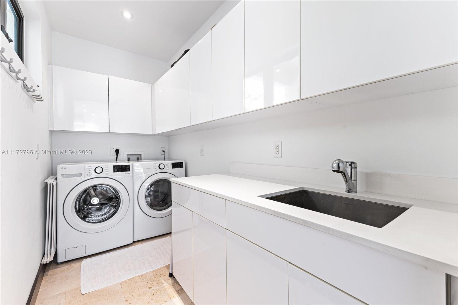 MASHTA ISLAND - Residential