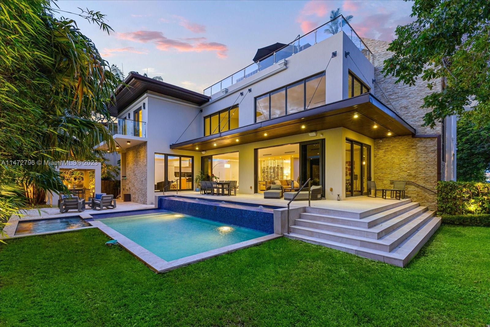 MASHTA ISLAND - Residential