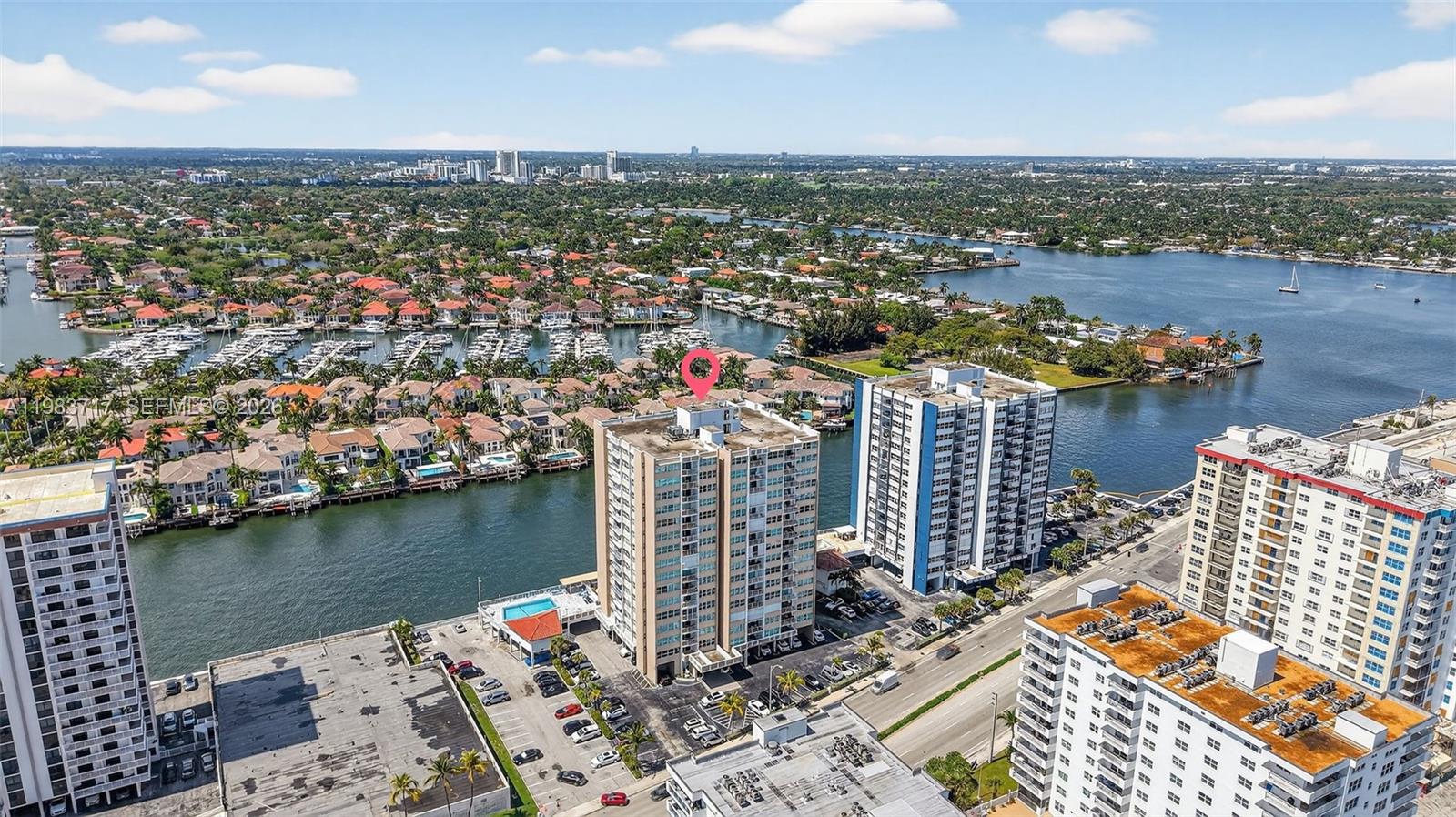 TRAFALGAR TOWERS CONDOMIN - Residential