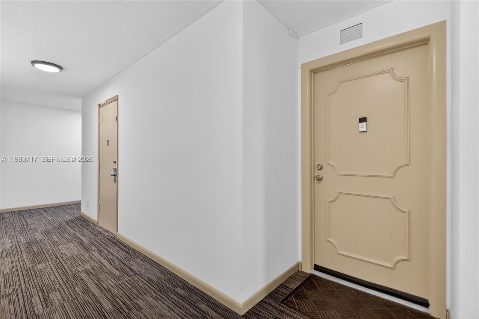 TRAFALGAR TOWERS CONDOMIN - Residential