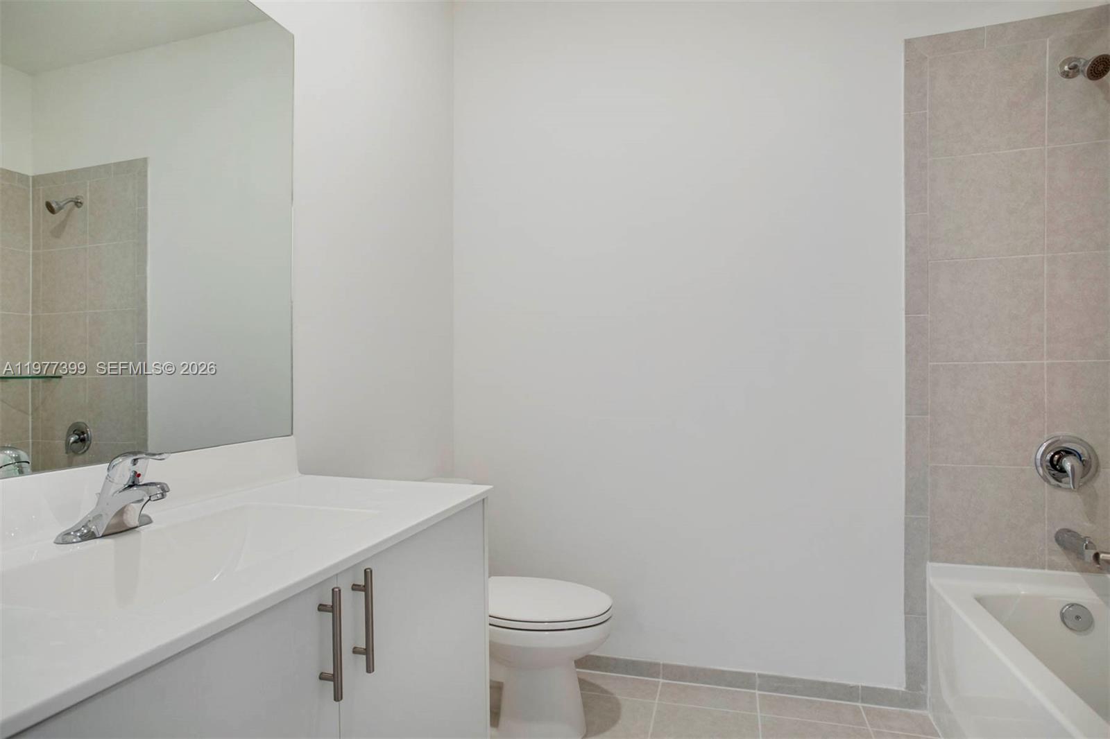 PINE ISLE - Residential Lease