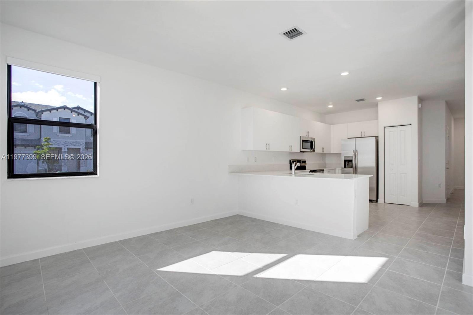 PINE ISLE - Residential Lease