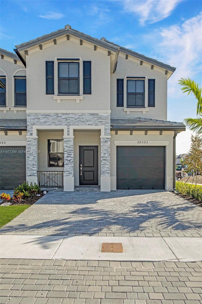 PINE ISLE - Residential Lease