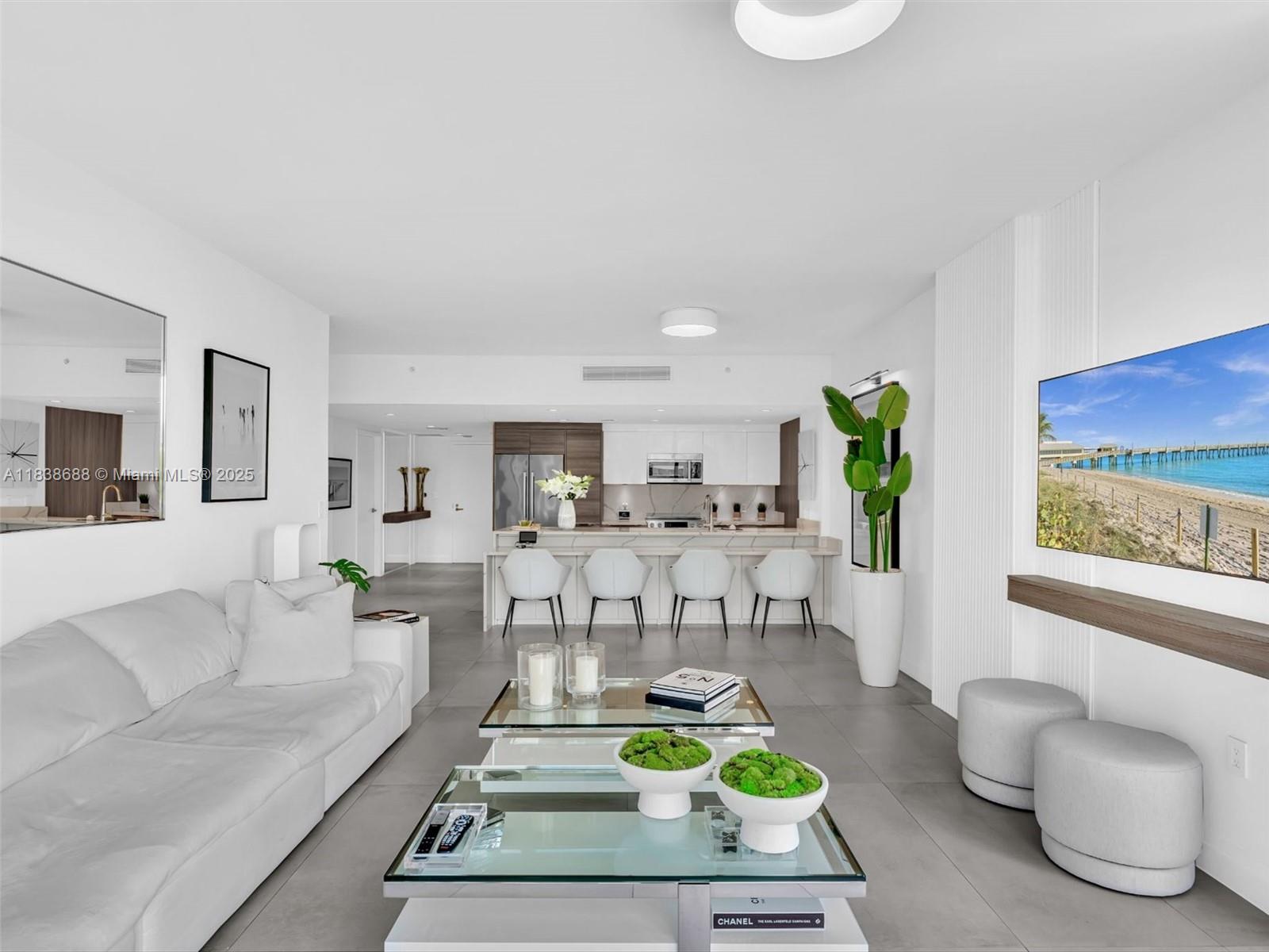 9940 W Bay Harbor Dr 3G-S