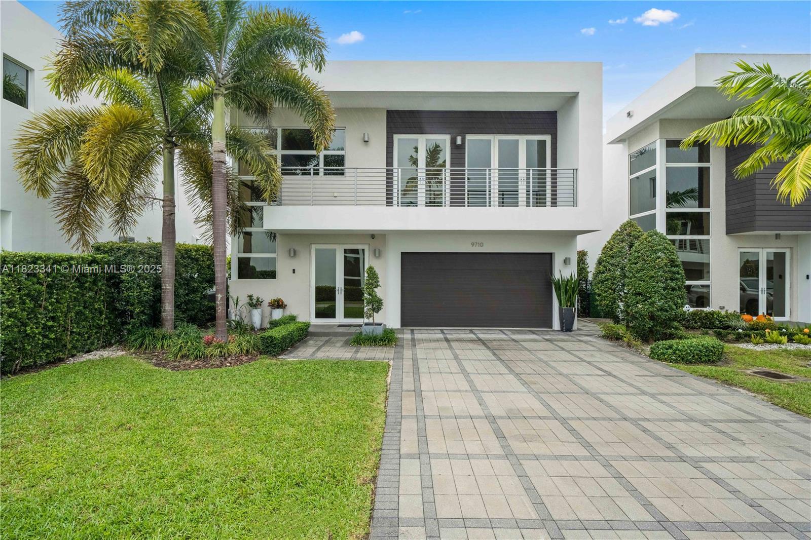 9710 Nw 74th Ter 9710, Doral, Miami-Dade County, Florida - 4 Bedrooms  
4 Bathrooms - 