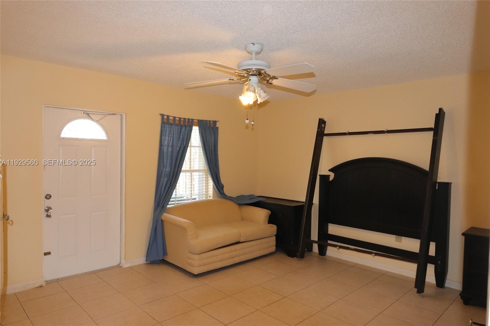 LAKES BY THE BAY SEC 5 - Residential