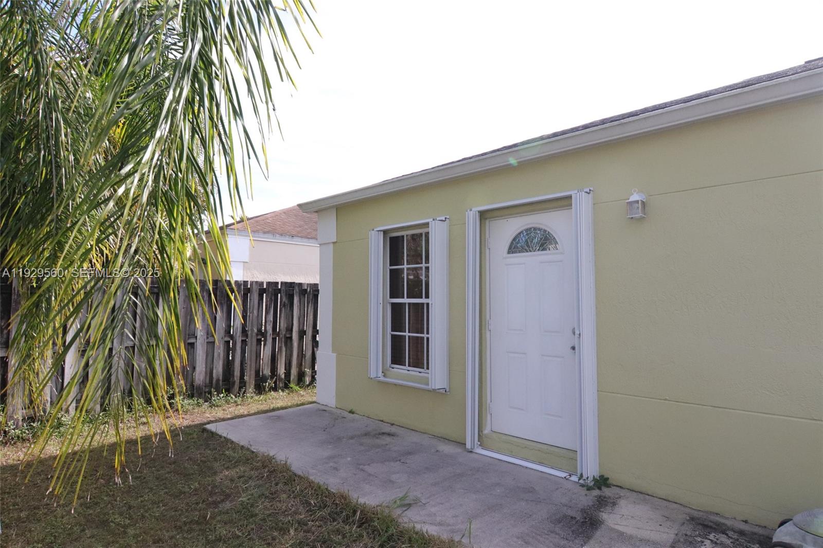 LAKES BY THE BAY SEC 5 - Residential