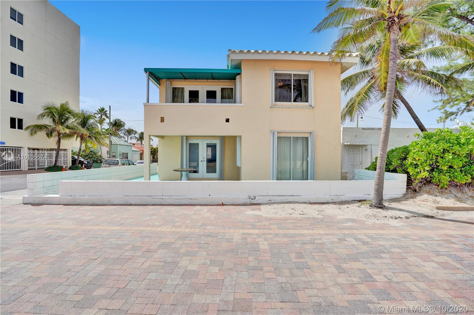 HOLLYWOOD BEACH - Residential Income